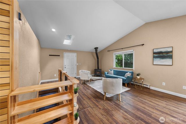 140 Windward Dr, Bellingham, WA 98229