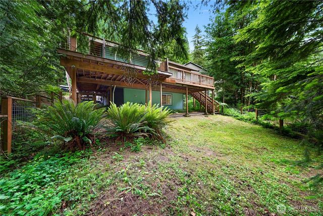 140 Windward Dr, Bellingham, WA 98229