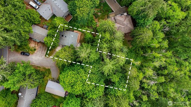 140 Windward Dr, Bellingham, WA 98229