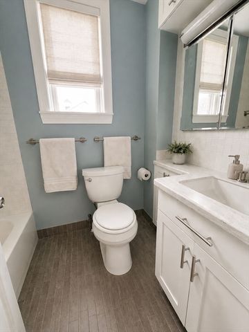 128 Hamilton St 128, Cambridge, MA 02139
