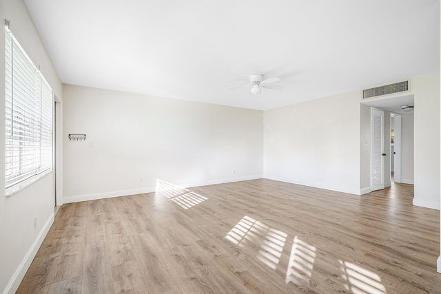 2455 NE 51st Street E102, Fort Lauderdale, FL 33308