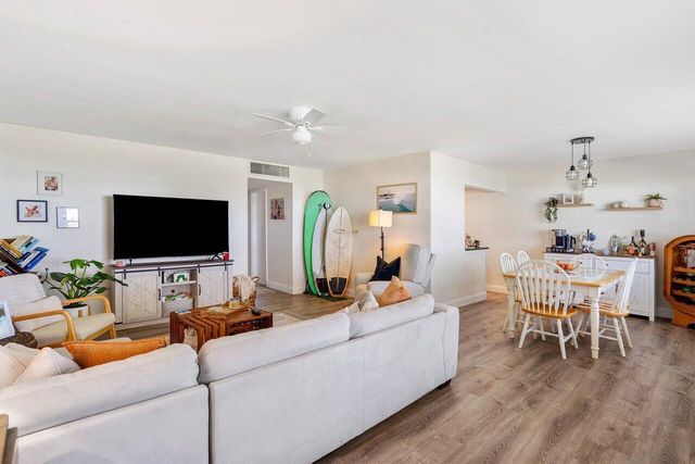 2455 NE 51st Street E102, Fort Lauderdale, FL 33308