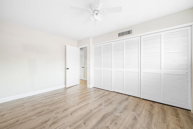 2455 NE 51st Street E102, Fort Lauderdale, FL 33308