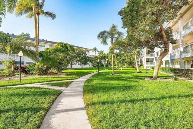 2455 NE 51st Street E102, Fort Lauderdale, FL 33308