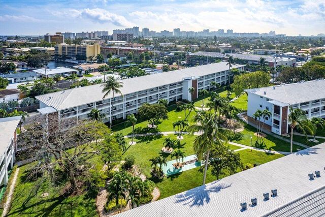 2455 NE 51st Street E102, Fort Lauderdale, FL 33308