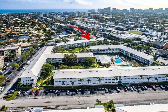 2455 NE 51st Street E102, Fort Lauderdale, FL 33308