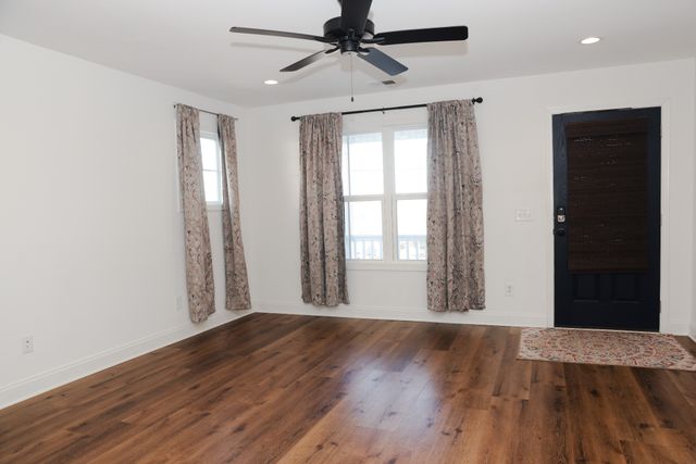 232 Elder Dr, Springfield, TN 37172