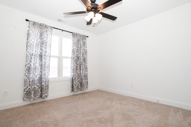 232 Elder Dr, Springfield, TN 37172