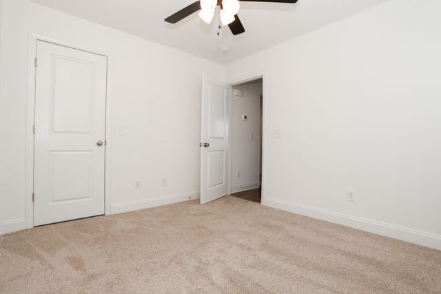 232 Elder Dr, Springfield, TN 37172