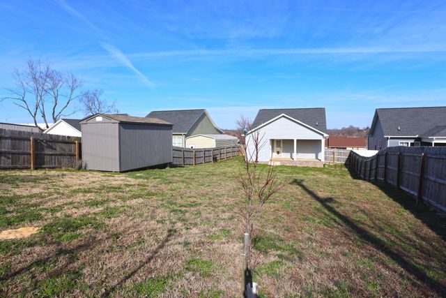232 Elder Dr, Springfield, TN 37172