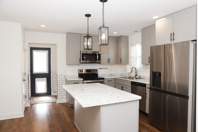 232 Elder Dr, Springfield, TN 37172