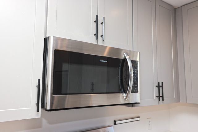 232 Elder Dr, Springfield, TN 37172