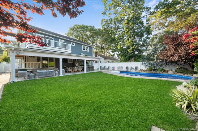 1563 Stevens Avenue, Merrick, NY 11566