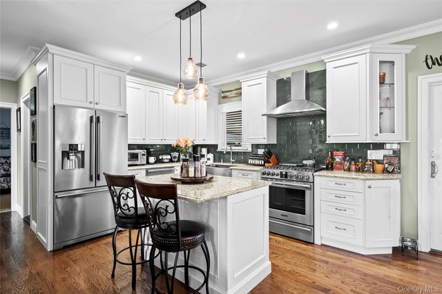 1563 Stevens Avenue, Merrick, NY 11566