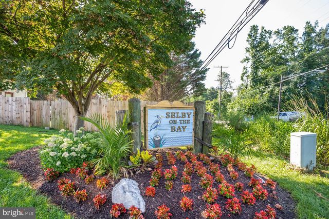 3680 1ST AVE, Edgewater, MD 21037