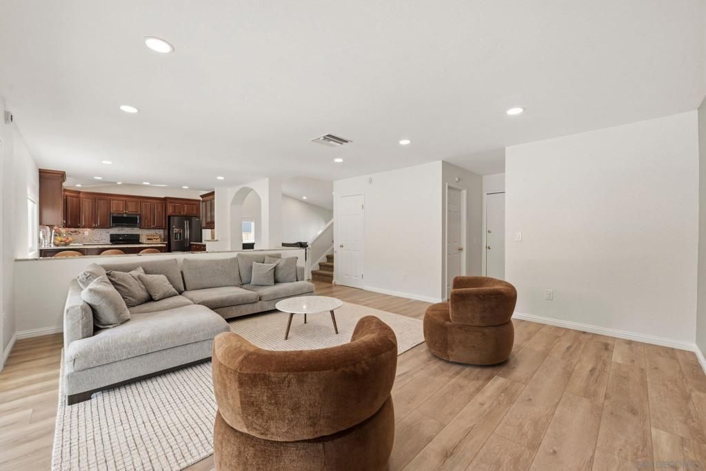 Image 7 of property listing at 13235 Bavarian, San Diego, CA 92129