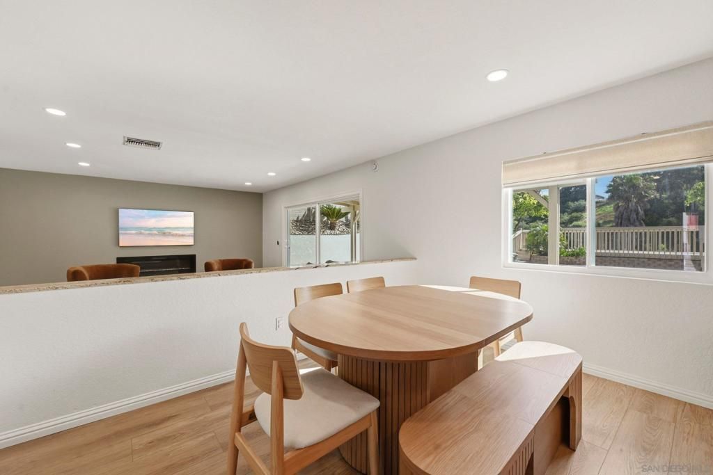 Image 9 of property listing at 13235 Bavarian, San Diego, CA 92129