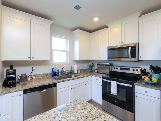 102 Coleshill Road, Angier, NC 27501