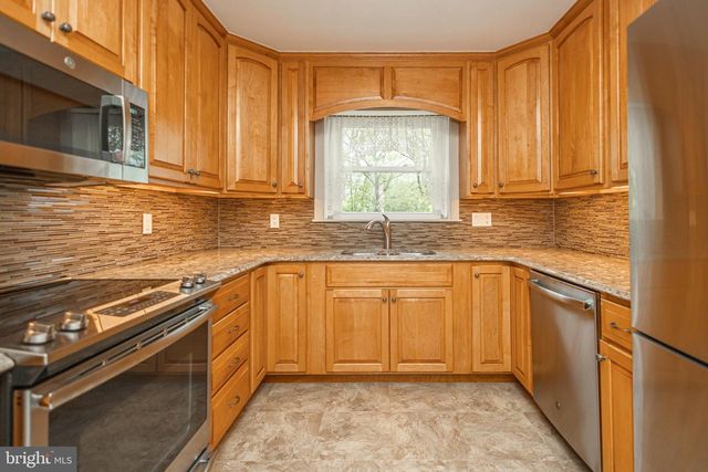 903 N RIDGE RD, Perkasie, PA 18944