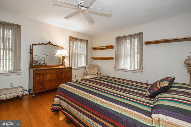 903 N RIDGE RD, Perkasie, PA 18944
