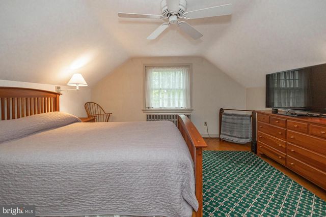 903 N RIDGE RD, Perkasie, PA 18944
