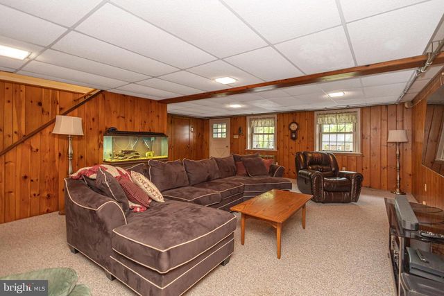 903 N RIDGE RD, Perkasie, PA 18944