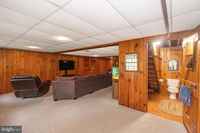 903 N RIDGE RD, Perkasie, PA 18944