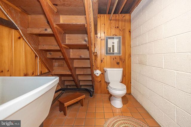 903 N RIDGE RD, Perkasie, PA 18944