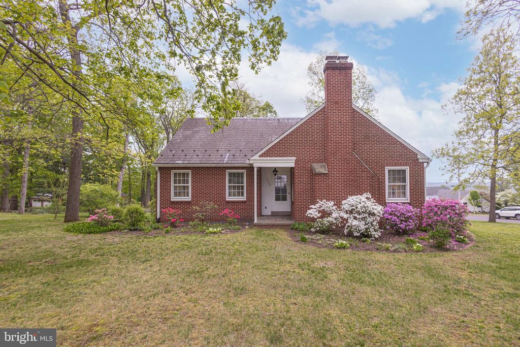 903 N RIDGE RD, Perkasie, PA 18944