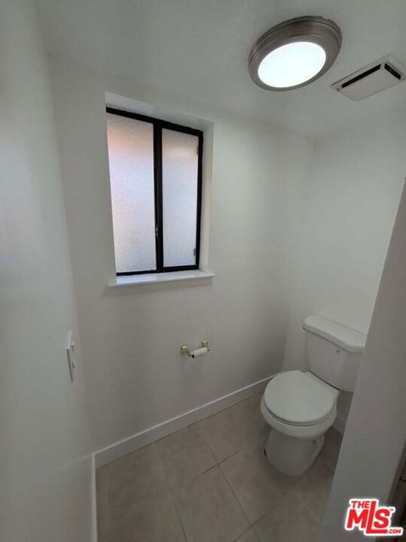 Image 17 of property listing at 14493 Hurricane Lane, Helendale, CA 92342