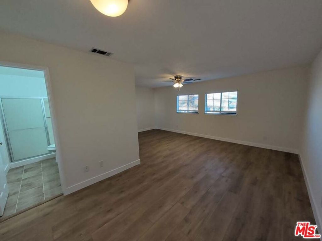 Image 28 of property listing at 14493 Hurricane Lane, Helendale, CA 92342
