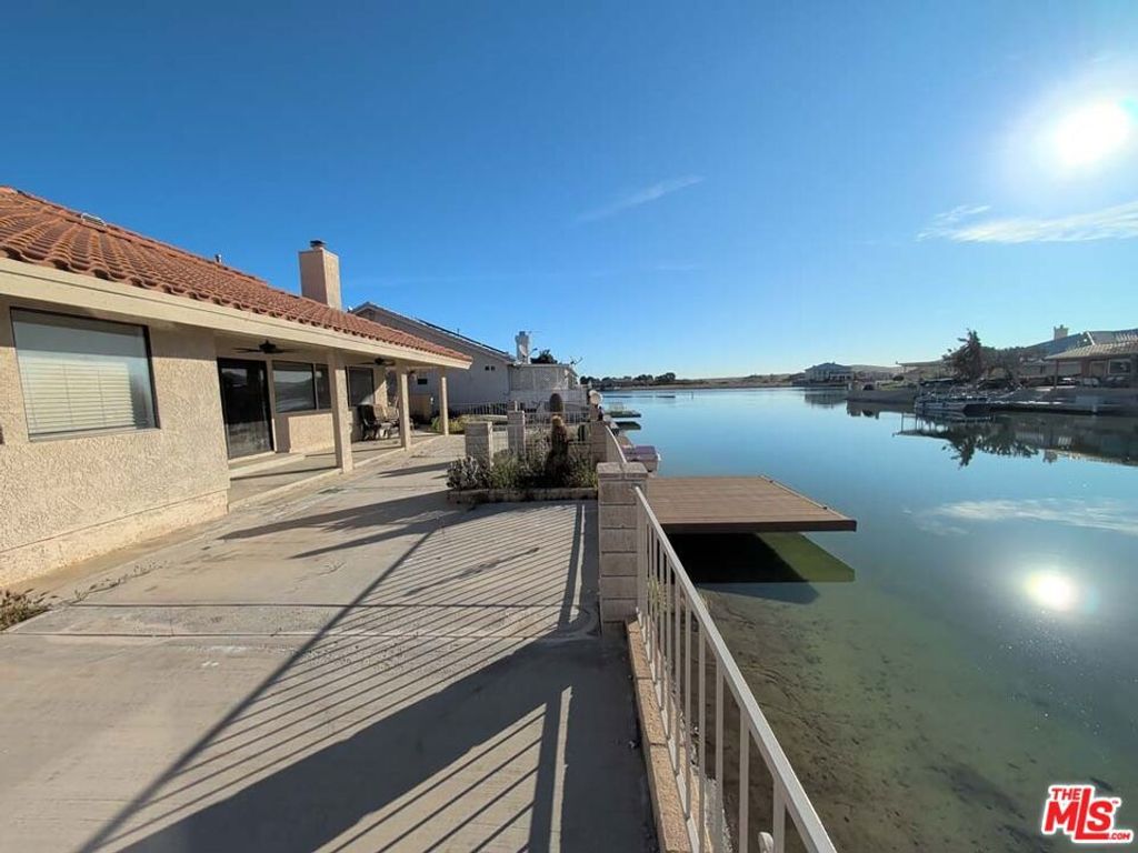 Image 56 of property listing at 14493 Hurricane Lane, Helendale, CA 92342