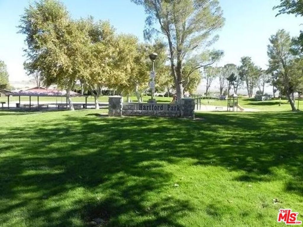 Image 70 of property listing at 14493 Hurricane Lane, Helendale, CA 92342