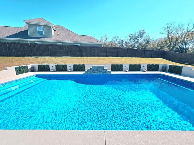 550 Paxton Loop, Dothan, AL 36301