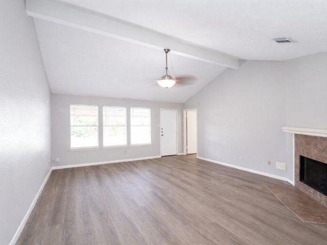 16003 Surrey Woods Drive, Friendswood, TX 77546