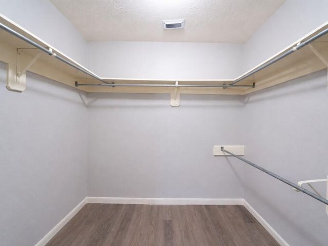 16003 Surrey Woods Drive, Friendswood, TX 77546