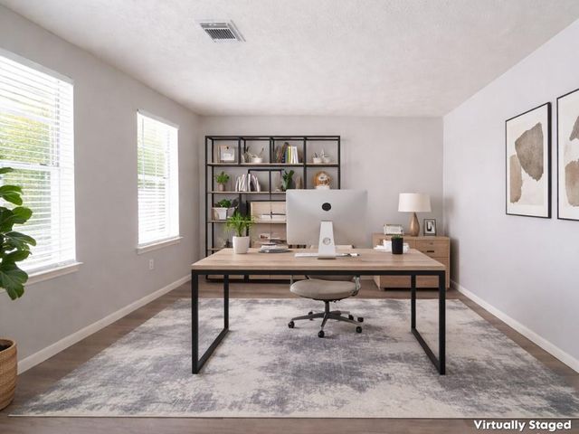 16003 Surrey Woods Drive, Friendswood, TX 77546