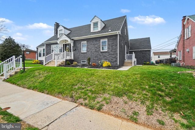 117 W AREBA AVE, Hershey, PA 17033