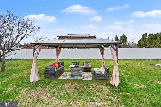 117 W AREBA AVE, Hershey, PA 17033