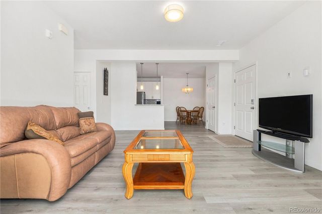 15700 E Jamison Drive 5-203, Englewood, CO 80112