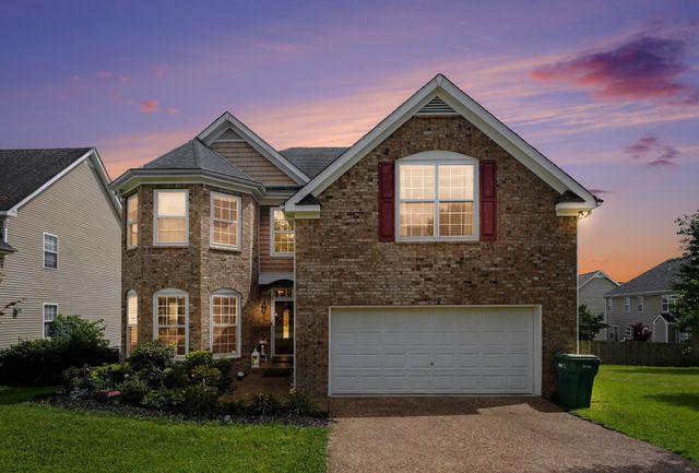 1324 Saybrook Xing, Thompsons Station, TN 37179