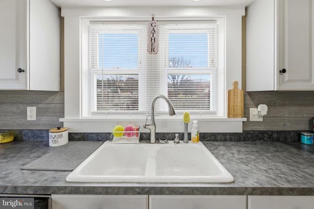 214 CHAPEL RD, Stanley, VA 22851