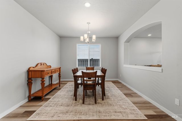 5684 E Garby St, Nampa, ID 83687