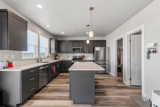 5684 E Garby St, Nampa, ID 83687