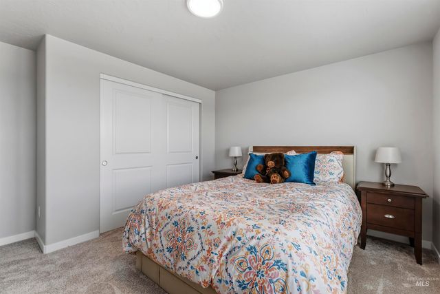 5684 E Garby St, Nampa, ID 83687