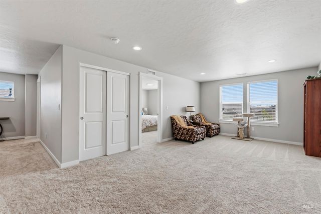 5684 E Garby St, Nampa, ID 83687