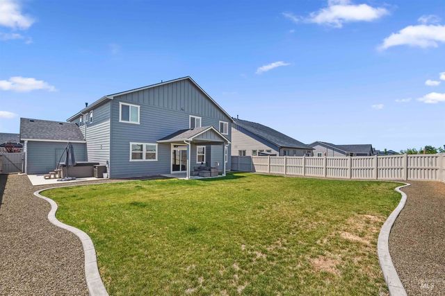 5684 E Garby St, Nampa, ID 83687