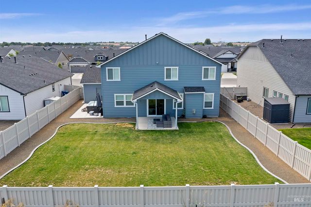 5684 E Garby St, Nampa, ID 83687