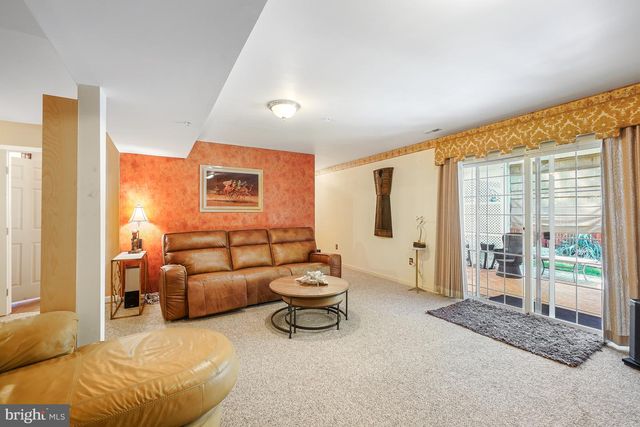 2303 WHITEHALL ST, Suitland, MD 20746