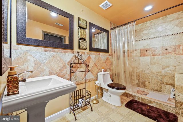 2303 WHITEHALL ST, Suitland, MD 20746